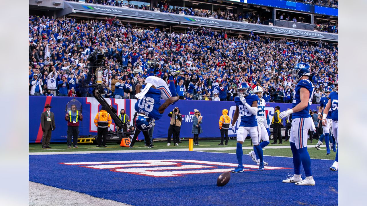 Former Oregon State star Isaiah Hodgins said he played in N.Y. Giants'  playoff game with a broken foot 