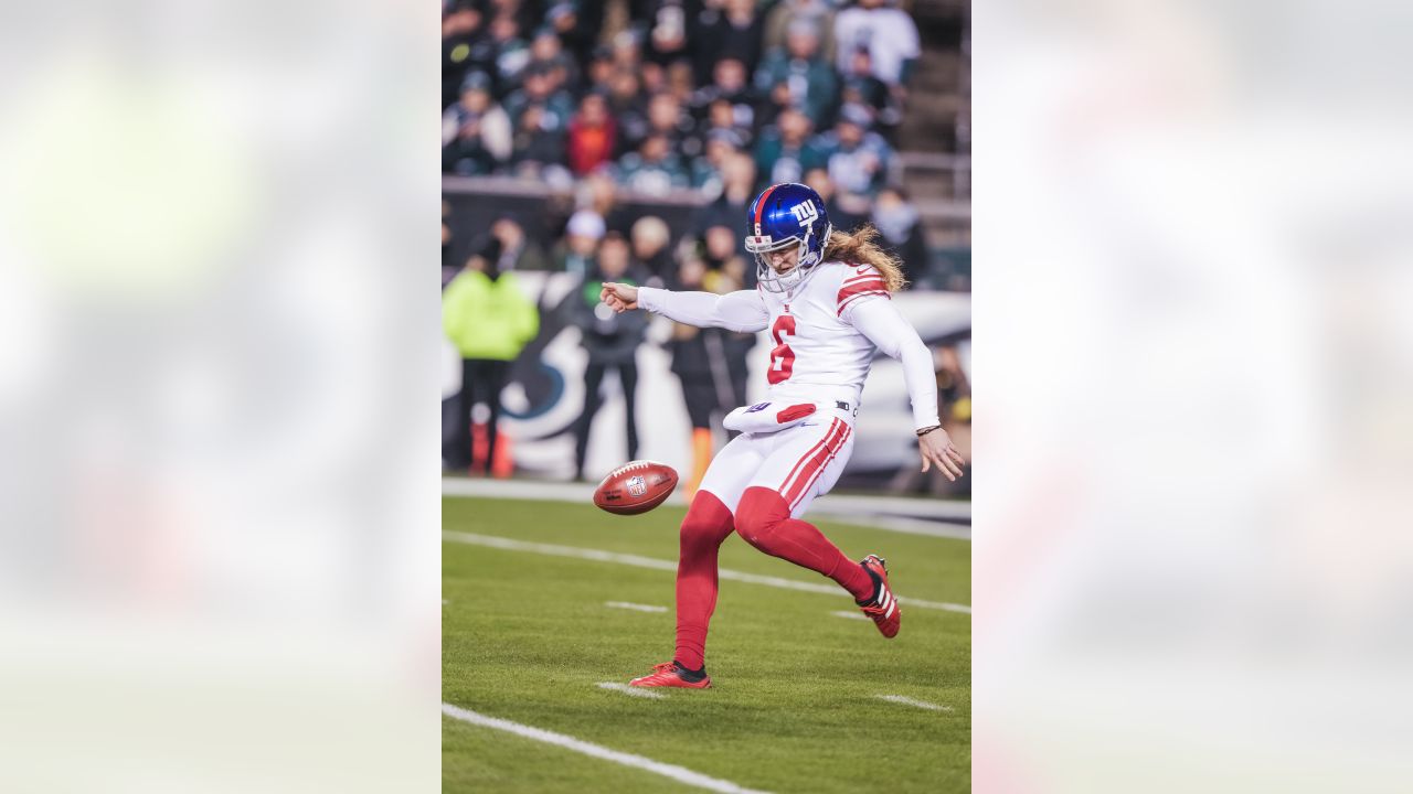 \ud83d\udcf8 Photos: Giants face Eagles in Week 18