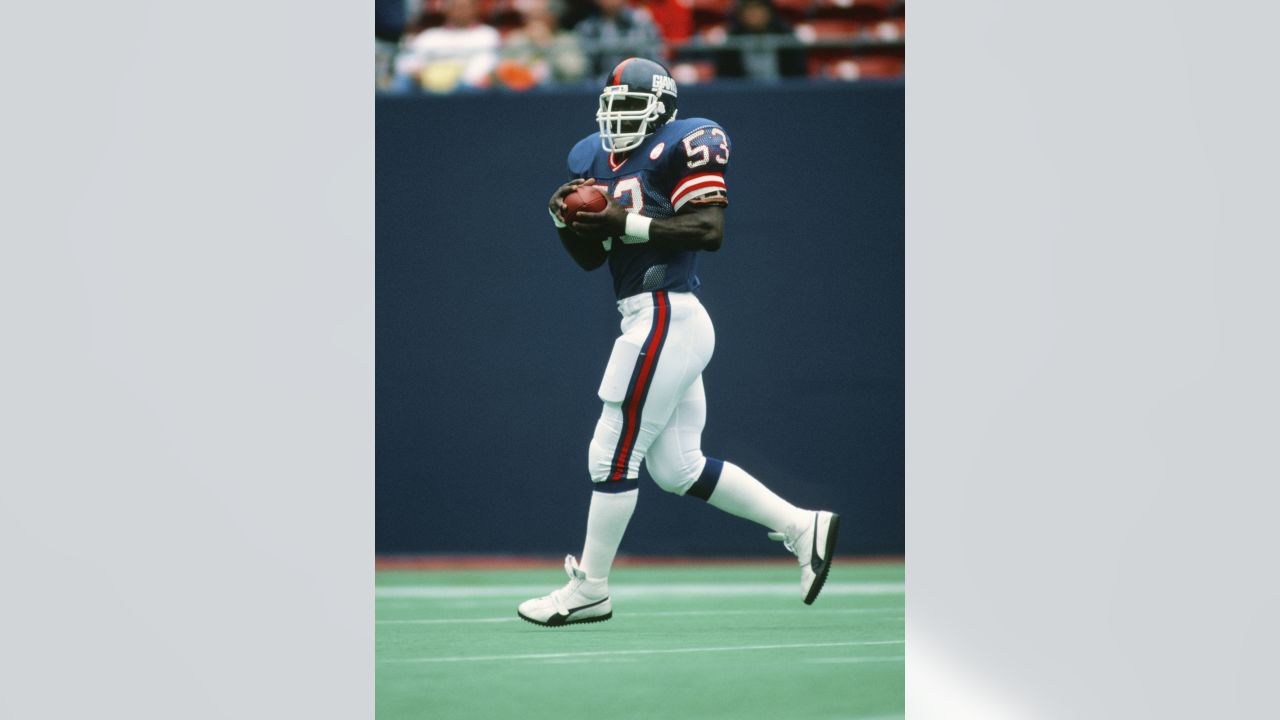 Photos: Hall of Fame linebacker Harry Carson