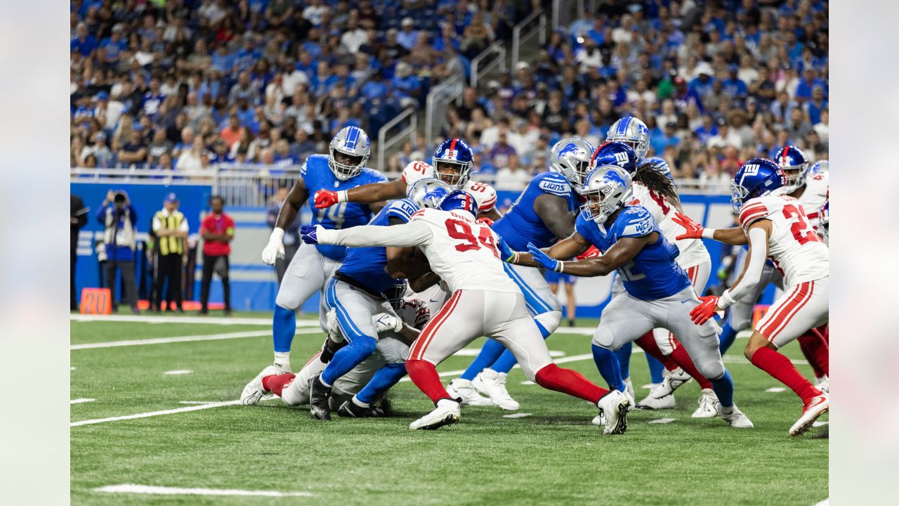 5,011 Detroit Lions V New York Giants Photos & High Res Pictures