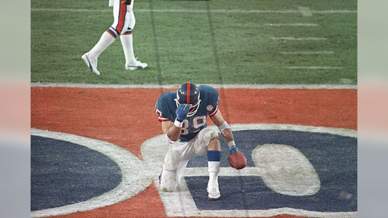 186 Mark Bavaro Giants Stock Photos, High-Res Pictures, and Images