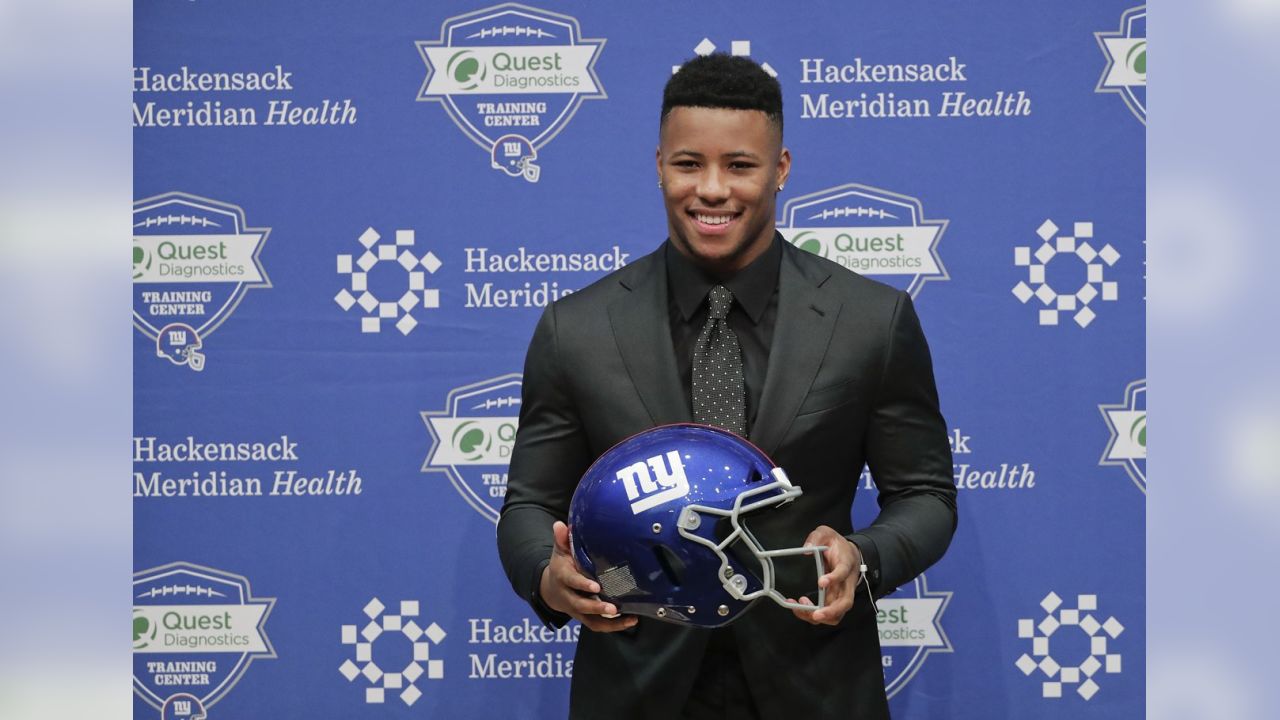 Saquon Barkley's NFL journey began with family moving from New York for a  better life, now he's back to make them and Giants proud – New York Daily  News