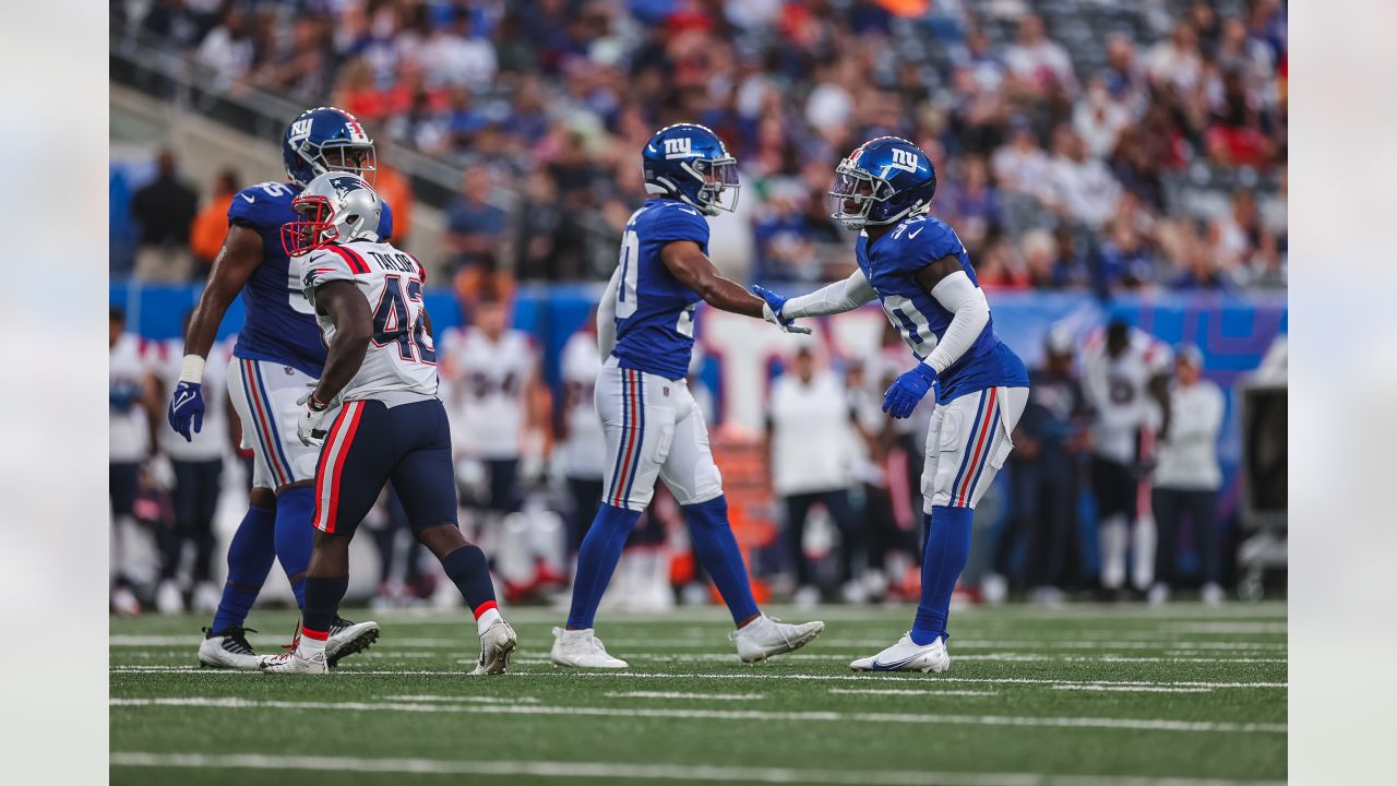 Tae Crowder apologized to Giants for 'Free me' tweet