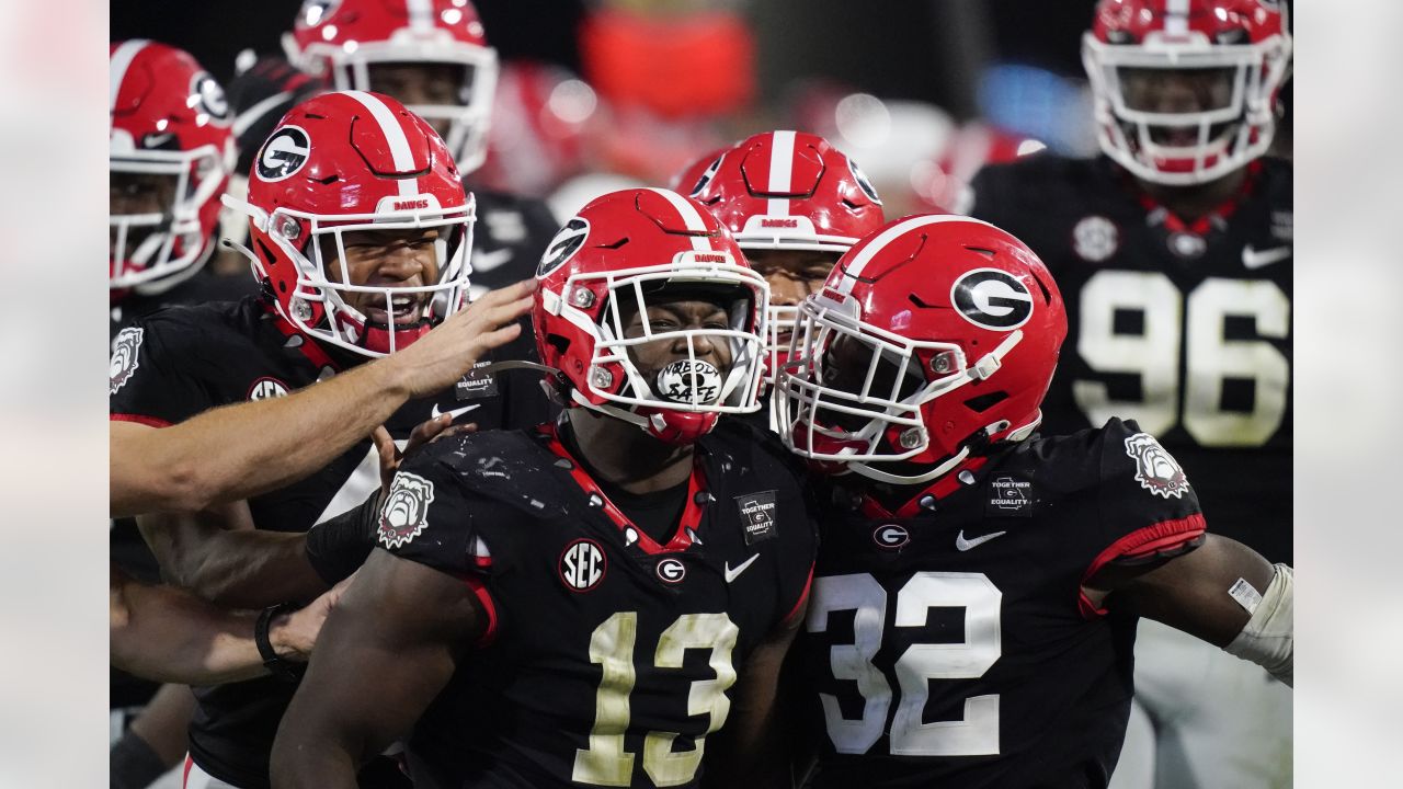 Giants trade back again, draft Georgia linebacker Azeez Ojulari in second  round – Trentonian