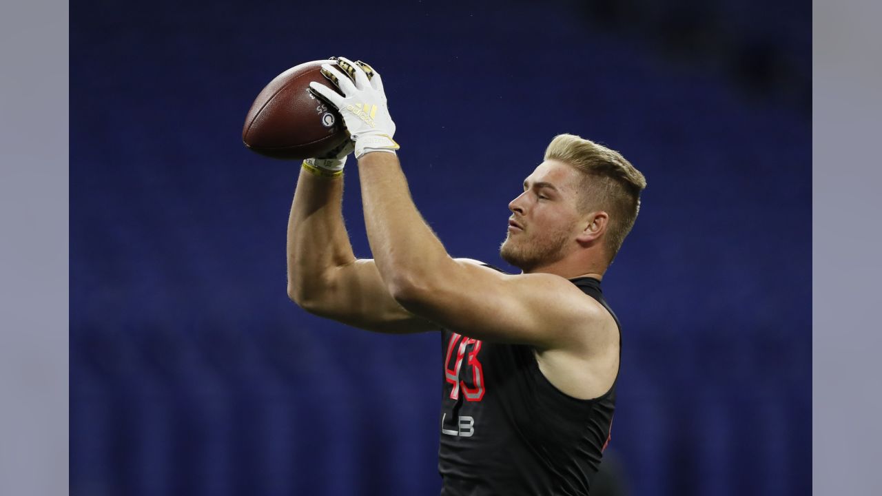 San Francisco 49ers' Josh Hokit waits to run a drill at the NFL