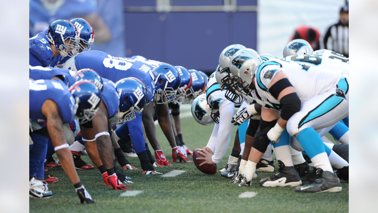 Photo: NEW YORK GIANTS VS CAROLINA PANTHERS 2006 NFL POST SEASON -  NJP2006010814 