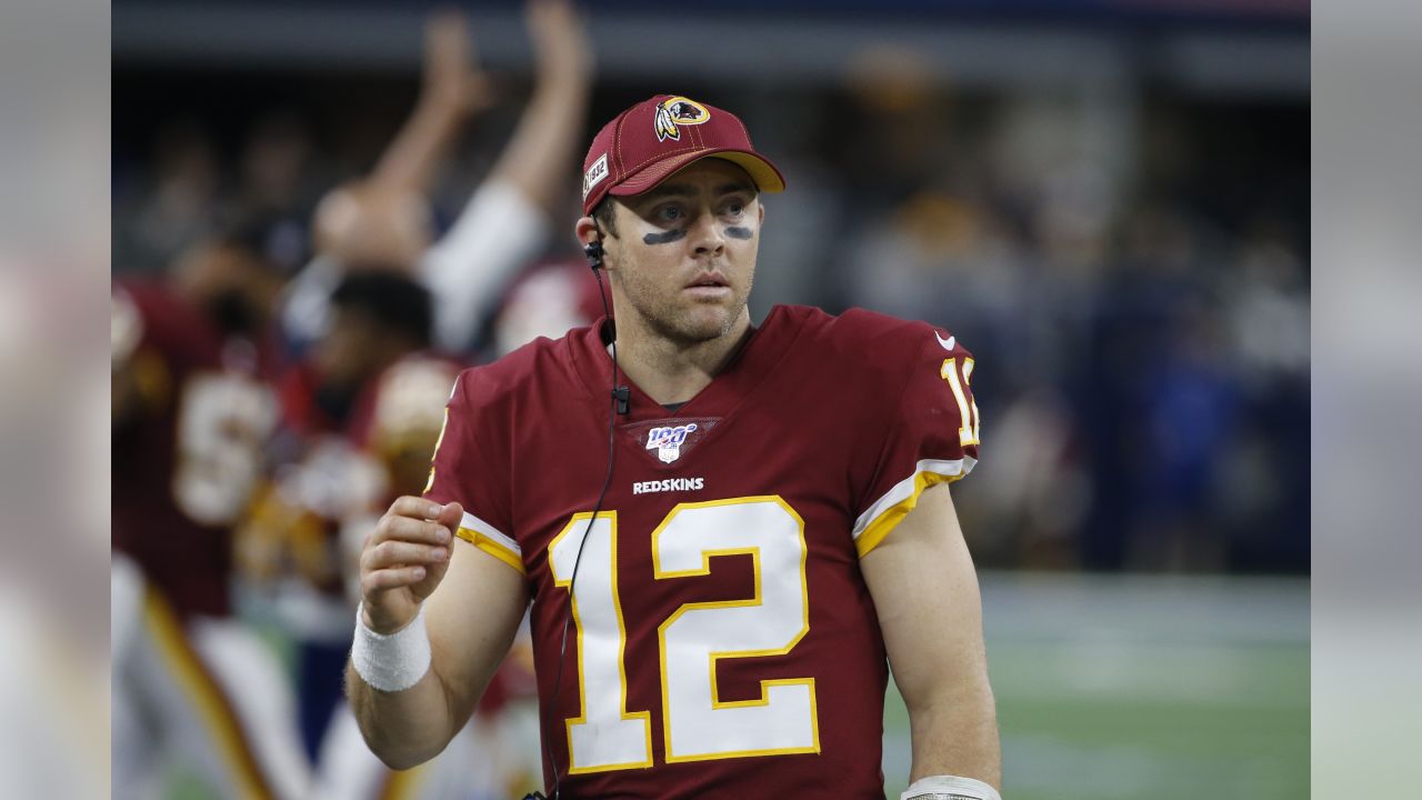 Colt mccoy redskins hi-res stock photography and images - Alamy