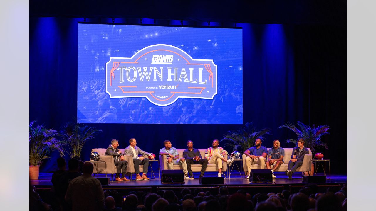 Giants Town Hall presented by Verizon; a Giants Season Ticket Member  exclusive event