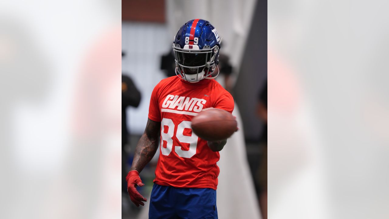 The New York Giants need to expand rookie Dane Belton's role in