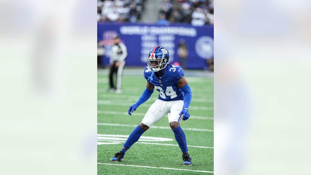 Jarren Williams Debuts for New York Giants - University at Albany Great  Danes