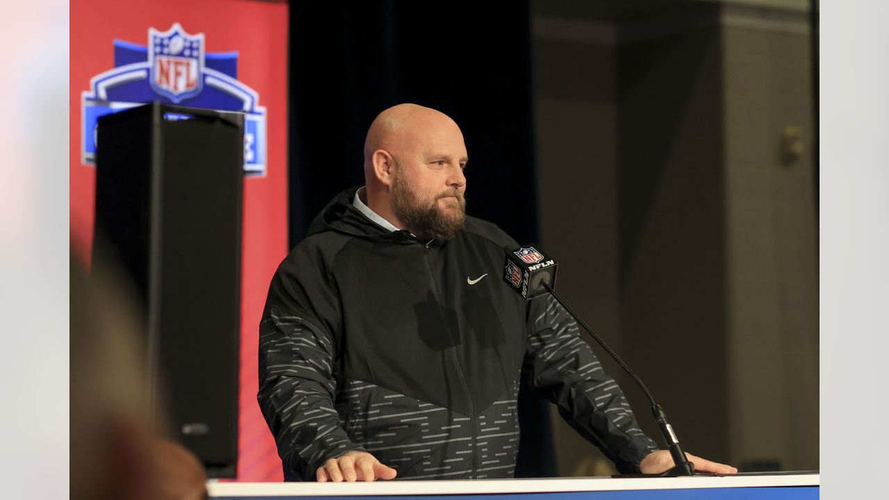 FILE - New York Giants general manager Joe Schoen, left, and Giants new  head coach Brian Daboll, right, pose for a photograph during a news  conference at the NFL football team's training