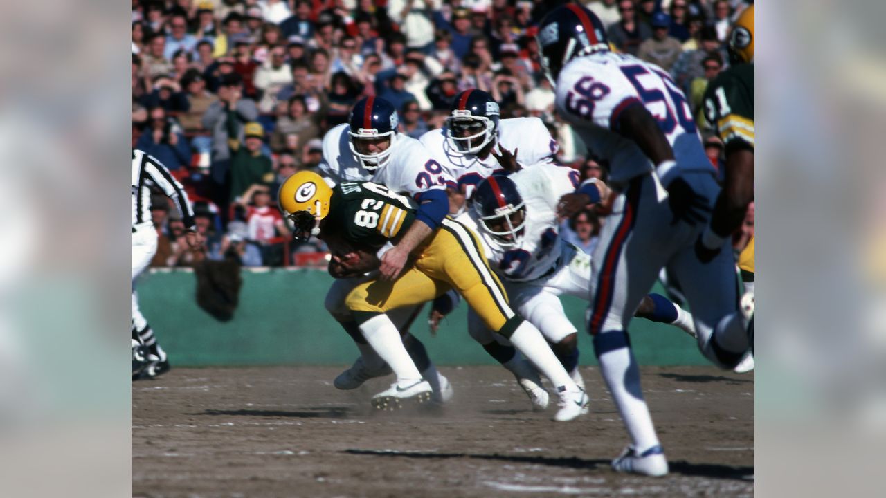 \ud83d\udcf8 Through the Years: Giants vs. Packers