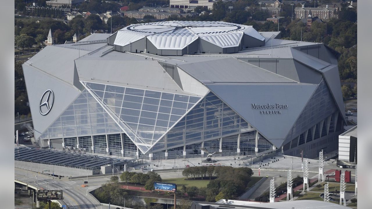 Colts decide whether Lucas Oil Stadium roof will be open for Week 4 vs. Rams