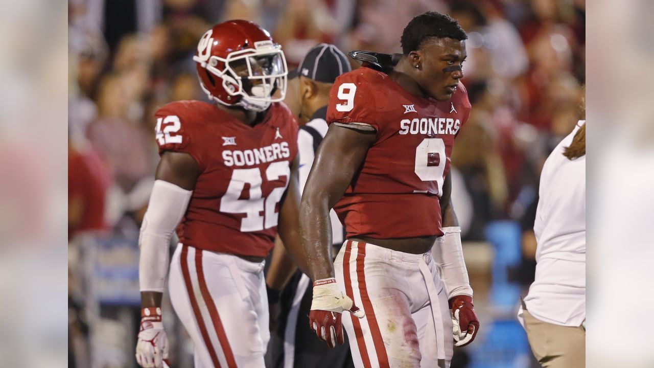 Oklahoma Football: Kenneth Murray makes list of PFF's top LBs in 2021