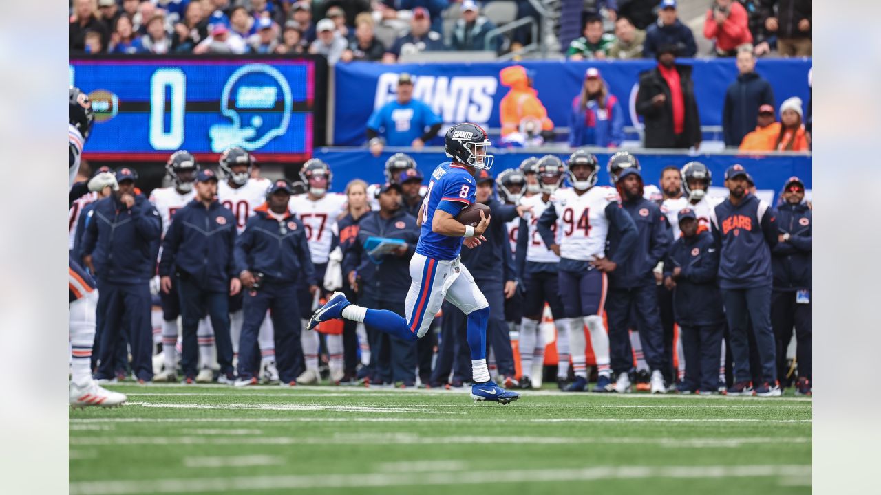 \ud83d\udcf8 Photos: Giants defeat Bears in Week 4