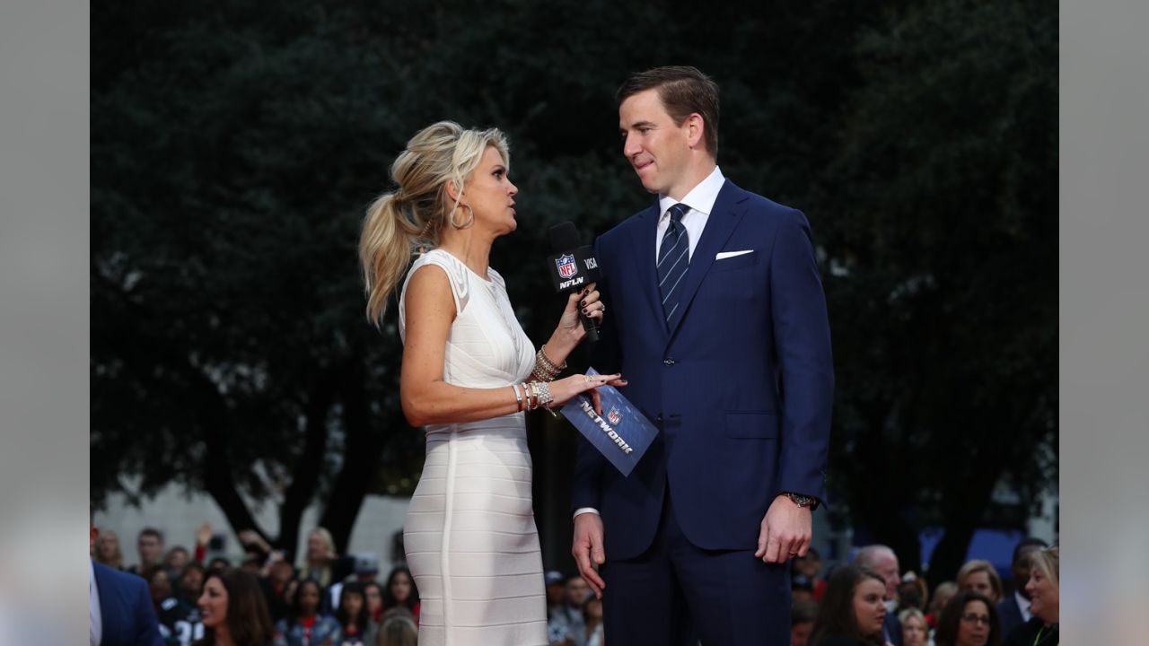 Eli Manning, up for Walter Payton Man of the Year award, makes lasting  legacy with charity work – New York Daily News