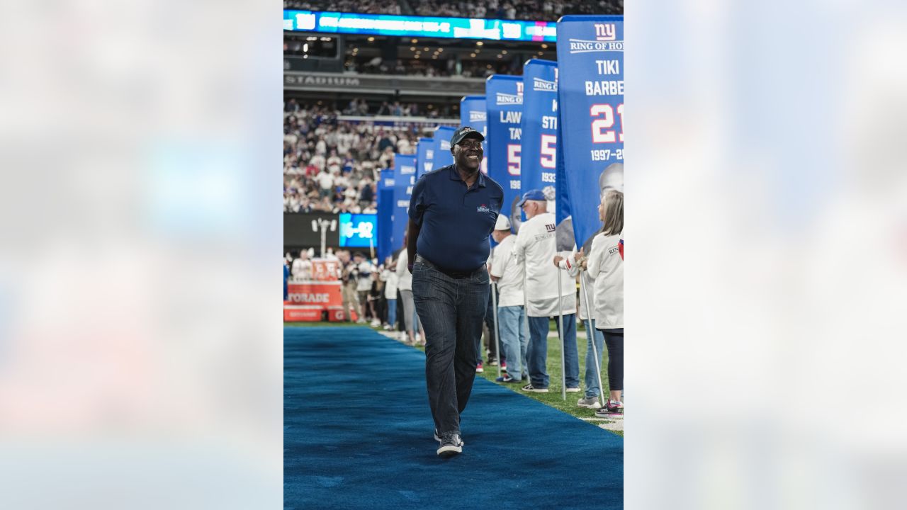 \ud83d\udcf8 Every member in New York Giants Ring of Honor