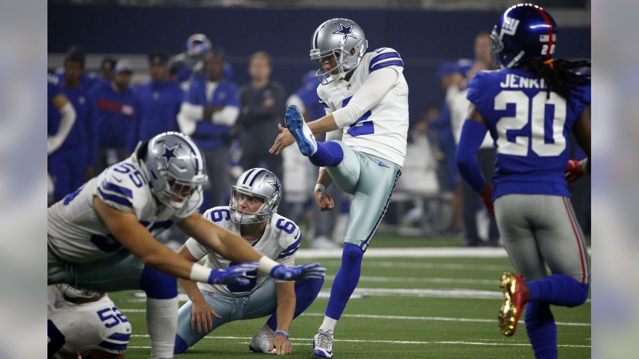 Photos: Zombie cheerleaders invade the Giants Cowboys football