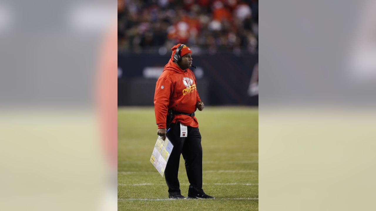 Giants interview Chiefs offensive coordinator Eric Bieniemy for head coach  position