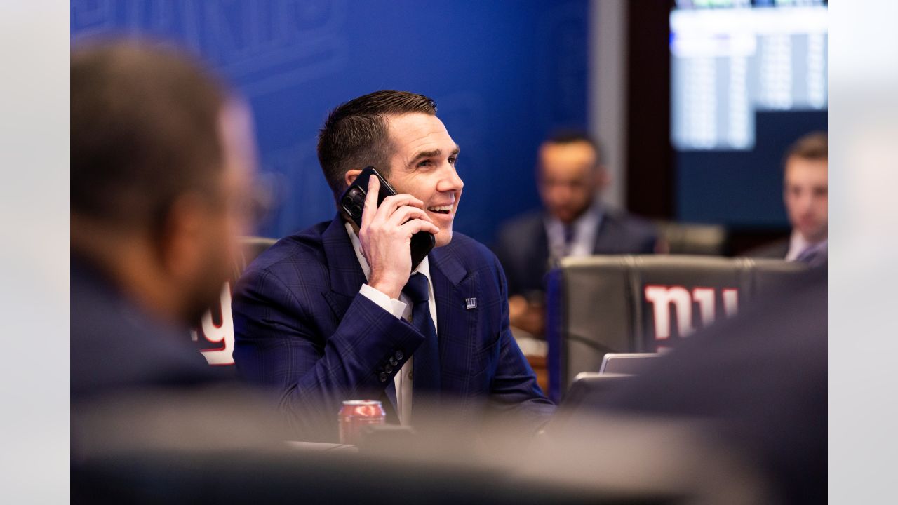 \ud83d\udcf8 Photos: Tour the Giants' new draft room