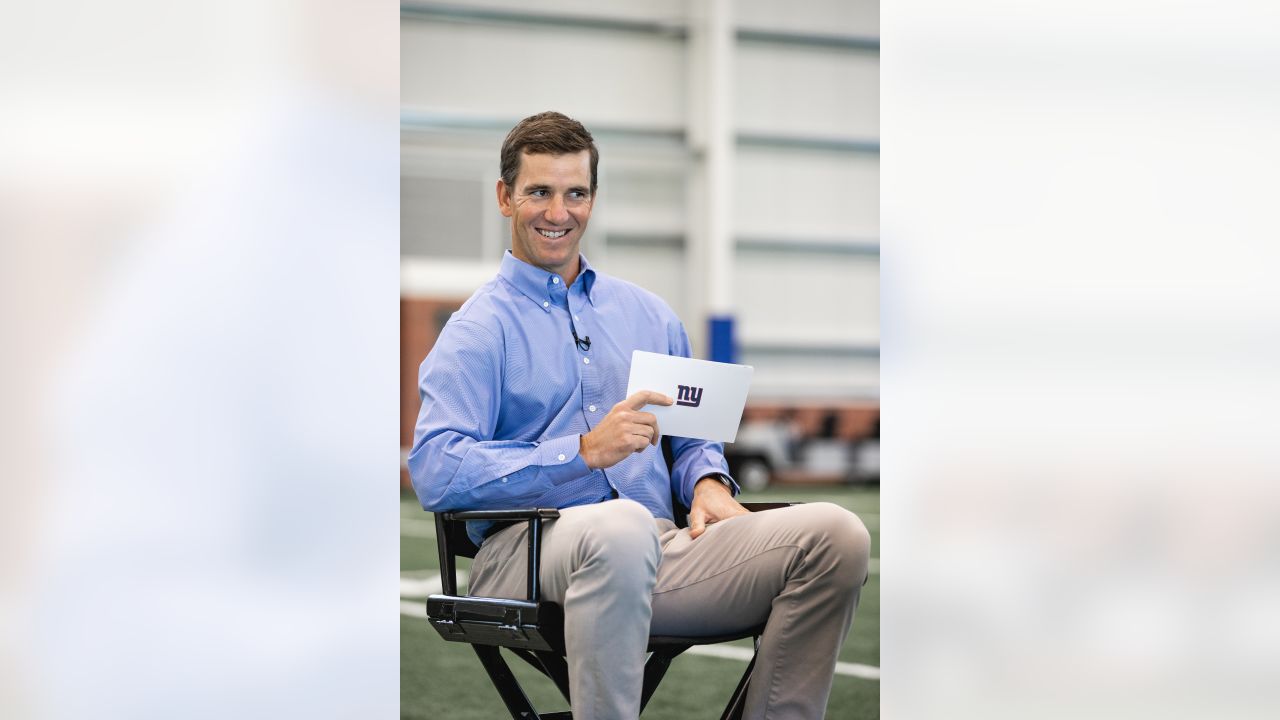 Eli Manning officially rejoins Giants in new front office role