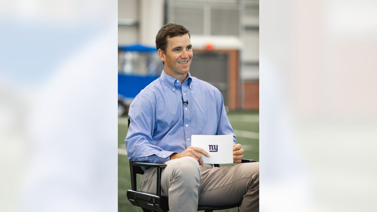 Eli Manning officially rejoins Giants in new front office role