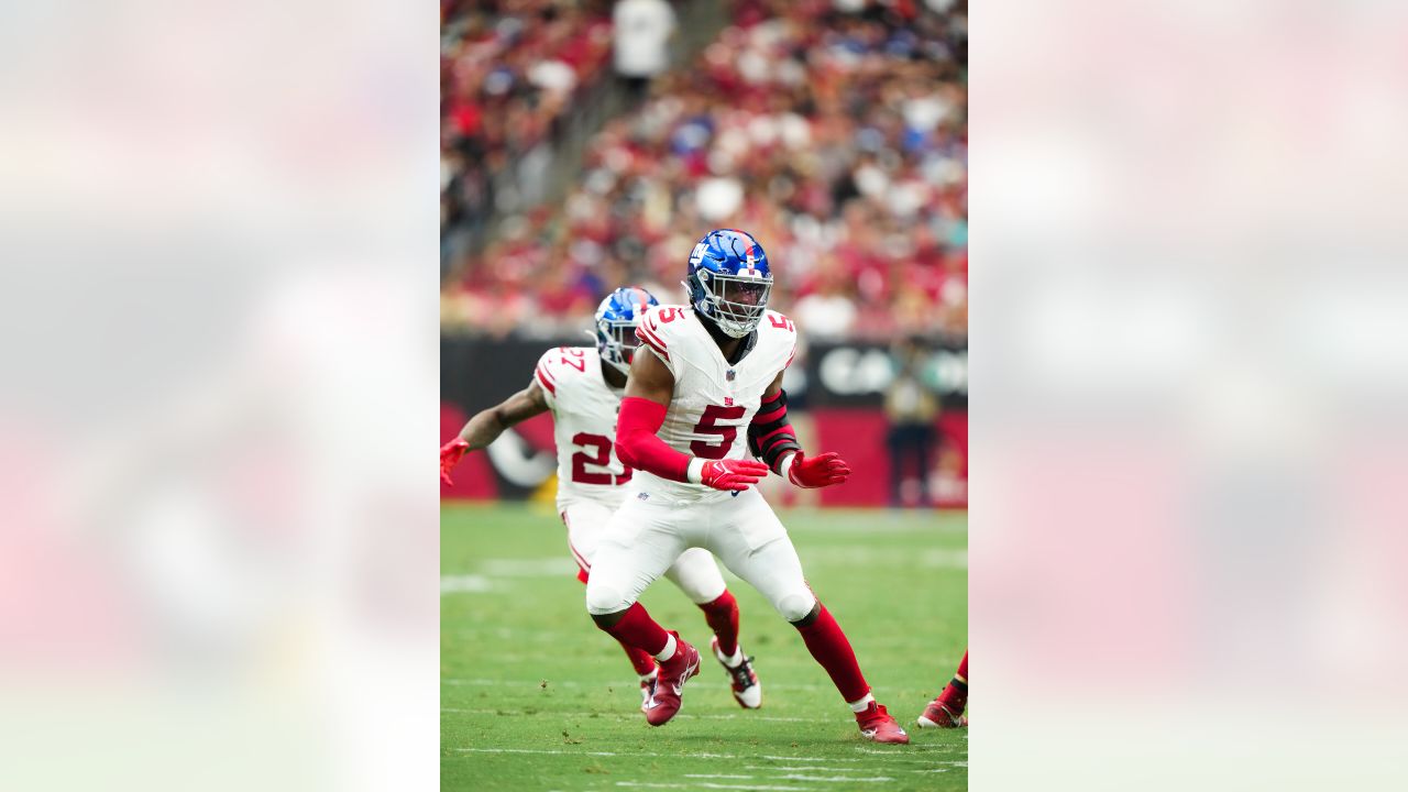 New York Giants linebacker Kayvon Thibodeaux (5) watches replay against the  Arizona Cardinals during the first half of an NFL football game, Sunday,  Sept. 17, 2023, in Glendale, Ariz. (AP Photo/Rick Scuteri