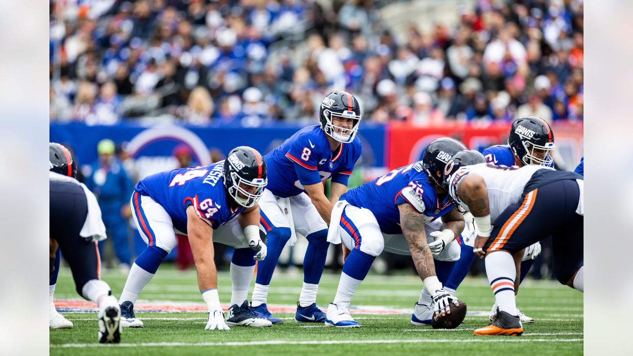 New York Giants guard Joshua Ezeudu looks to block against the New England  Patriots during an NFL preseason football game at Gillette Stadium,  Thursday, Aug. 11, 2022 in Foxborough, Mass. (Winslow Townson/AP