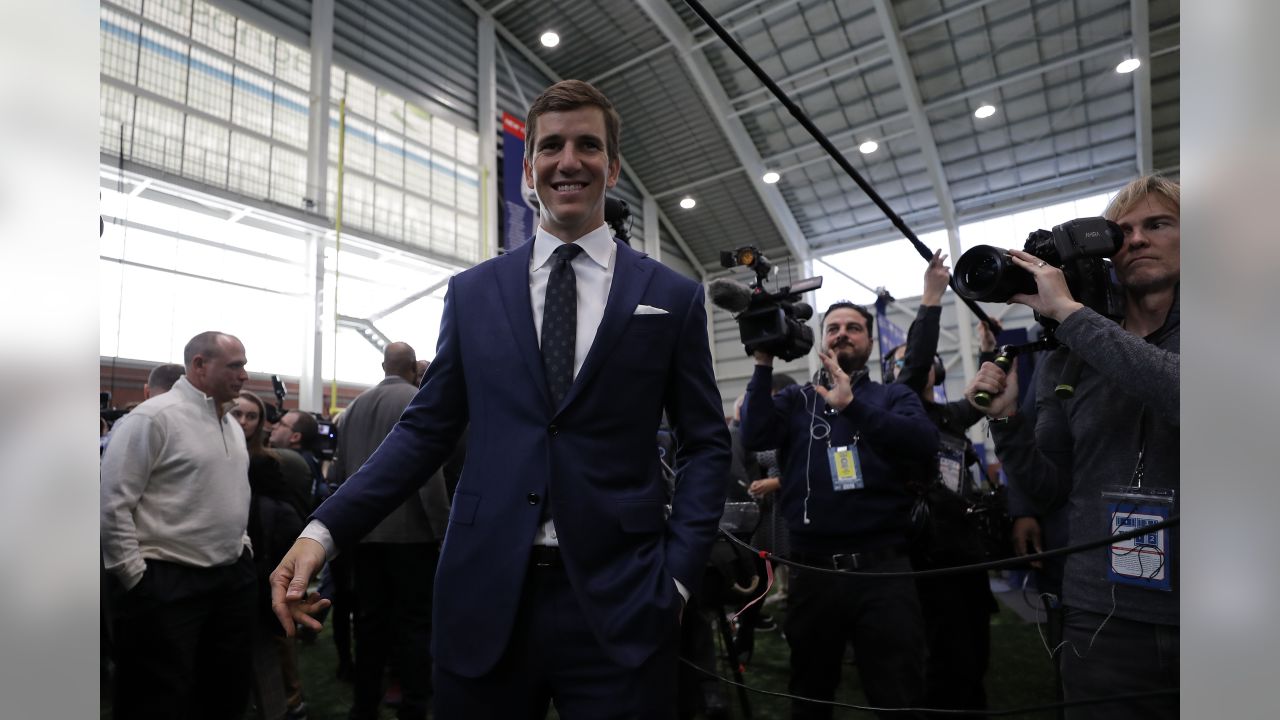 Flashback: Behind the scenes of Eli Manning's retirement ceremony