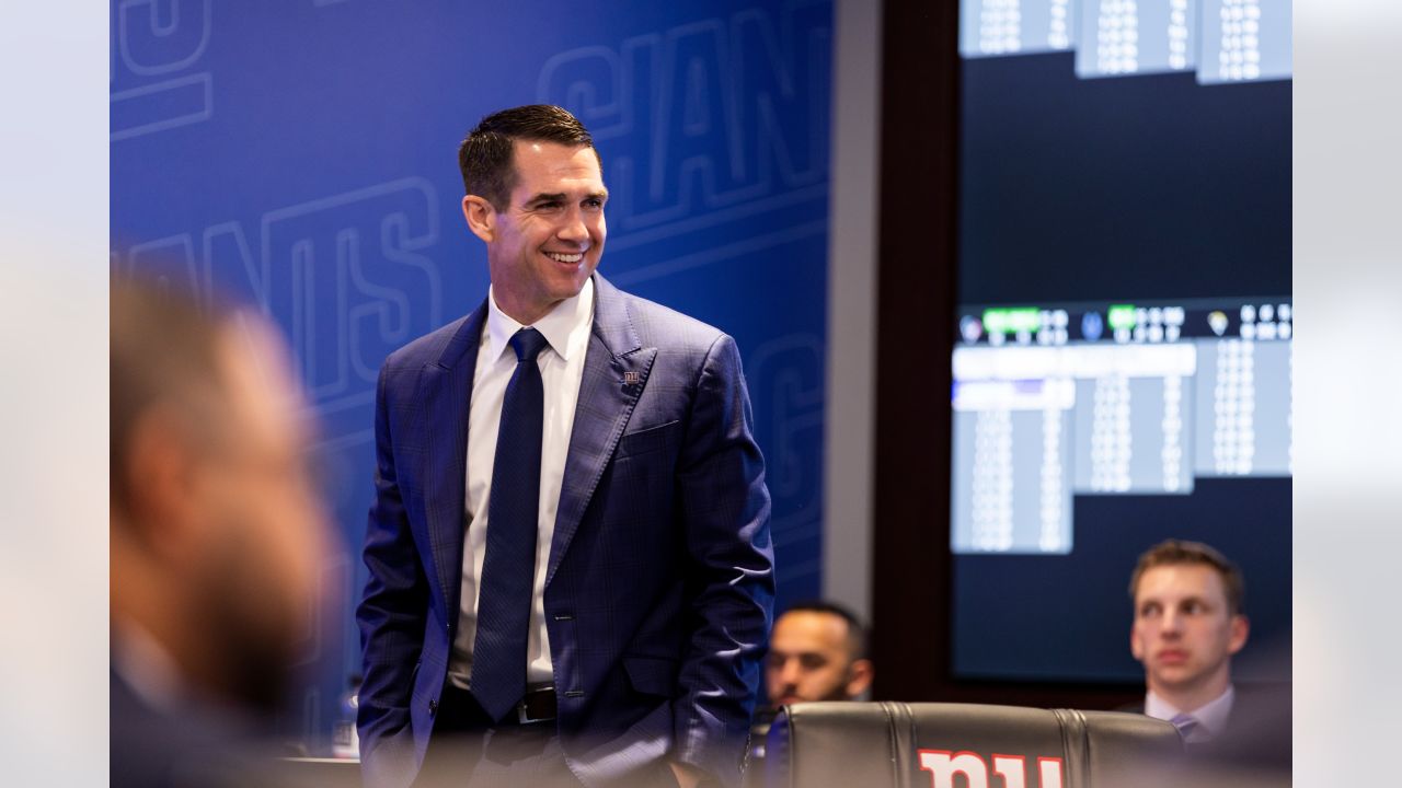 \ud83d\udcf8 Photos: Tour the Giants' new draft room