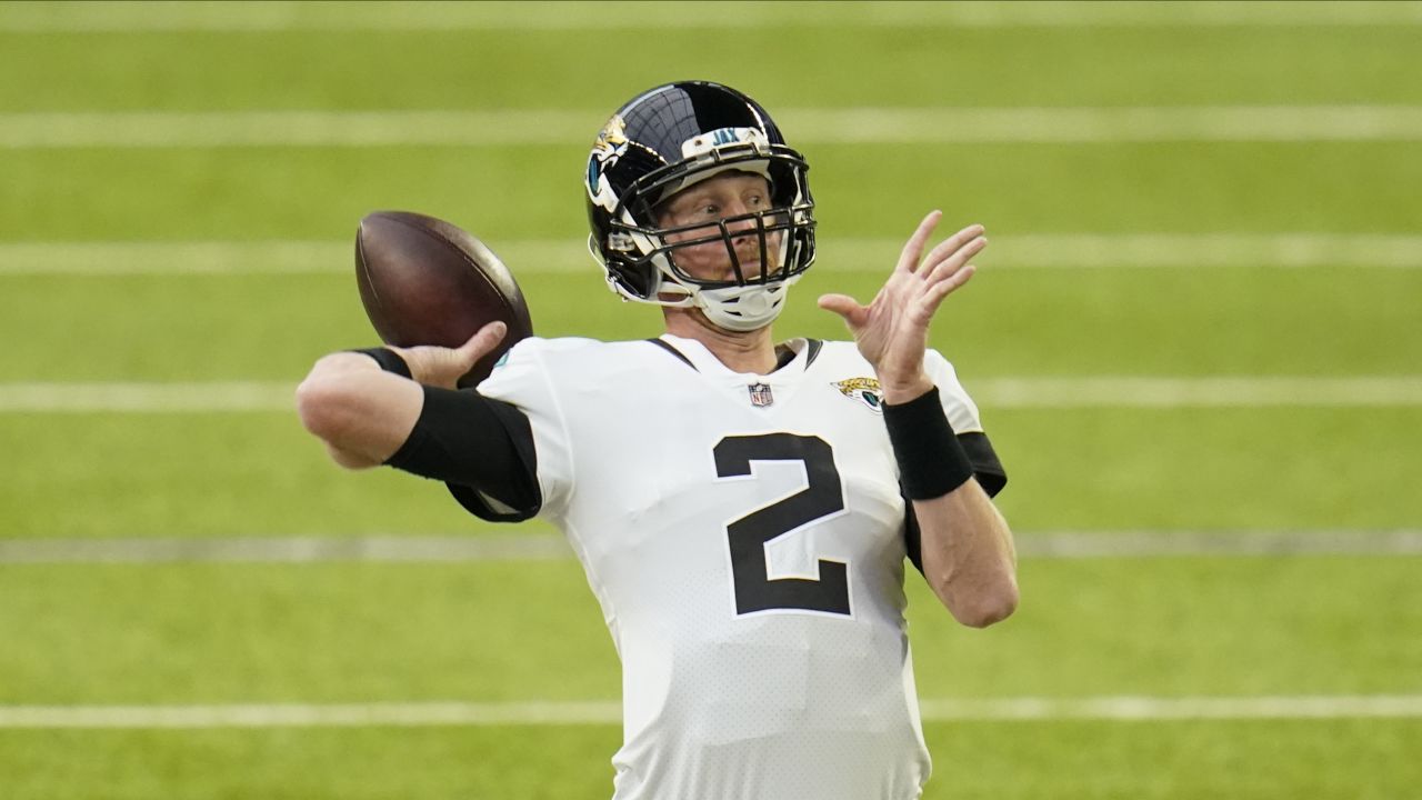 FOXBOROUGH, MA - AUGUST 25: New York Giants quarterback Mike