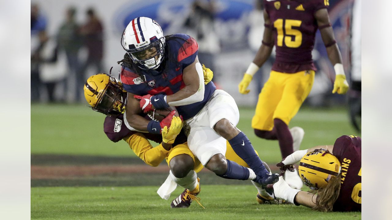 New York Giants running back Gary Brightwell rushes up field during  Photo d'actualité - Getty Images