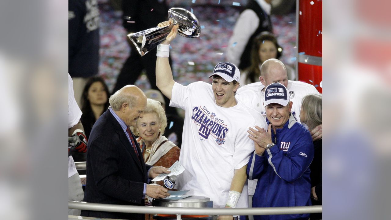 Photo: Super Bowl XLII New York Giants vs. New England Patriots in  Glendale, Arizona - SBP20080203734 