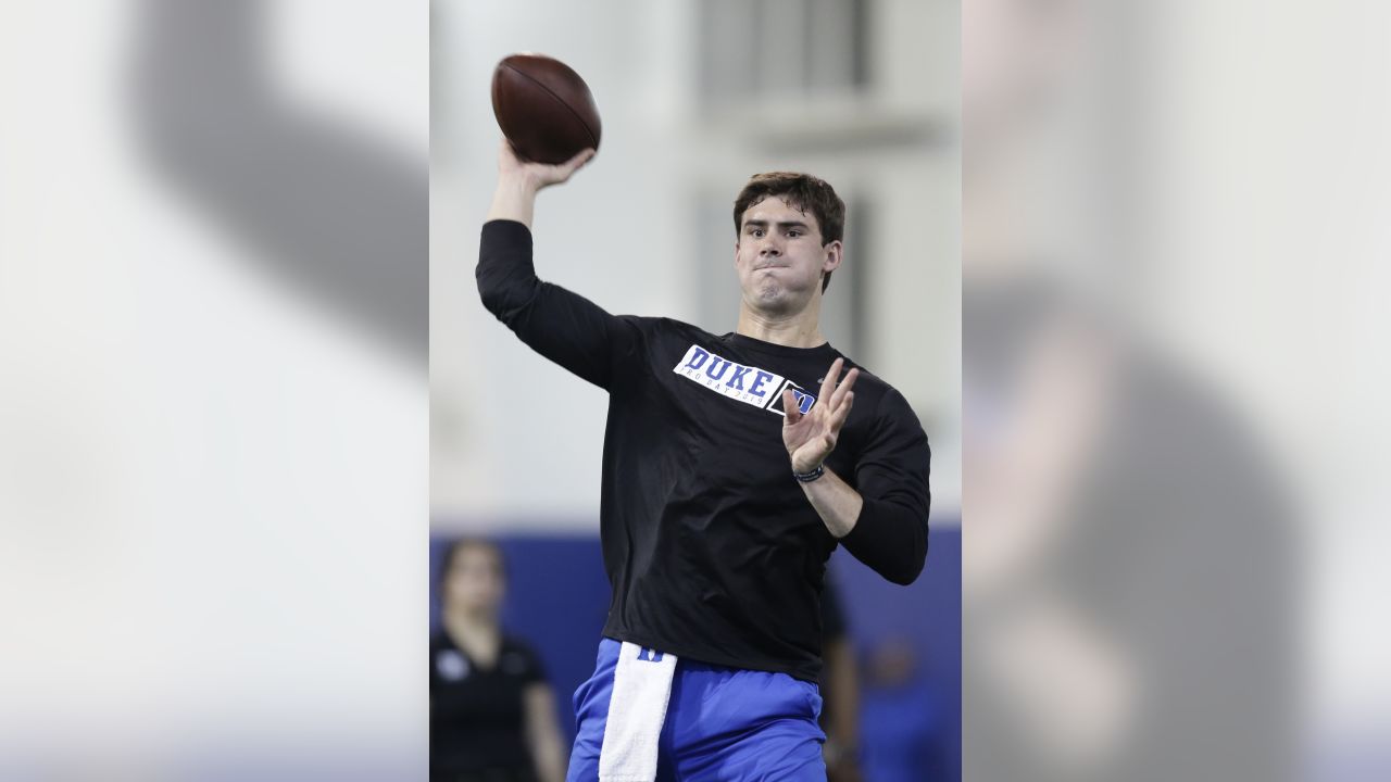 2019 NFL Draft Profiles: Daniel Jones, quarterback, Duke - The Phinsider