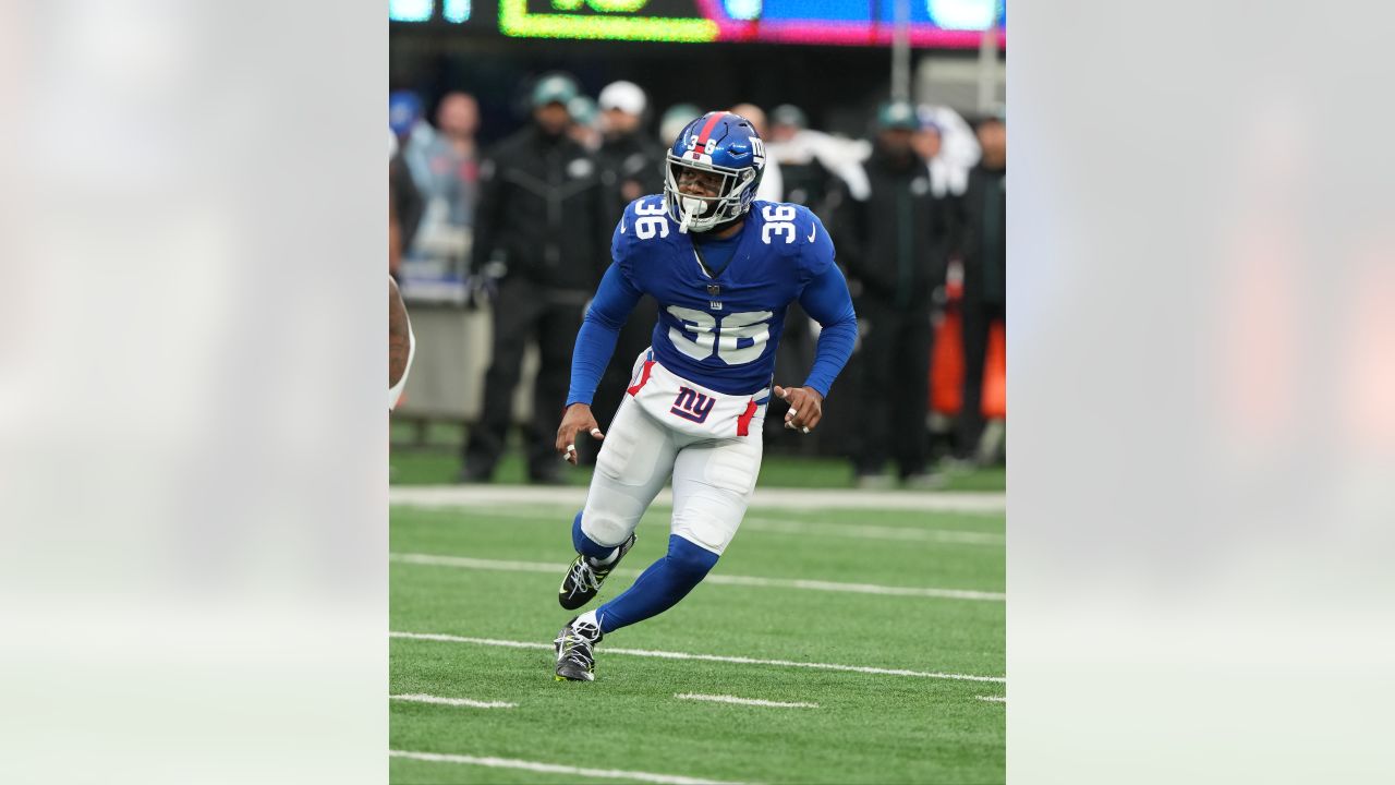 Paterson Super Bowl Champion Victor Cruz to Host Football Camp