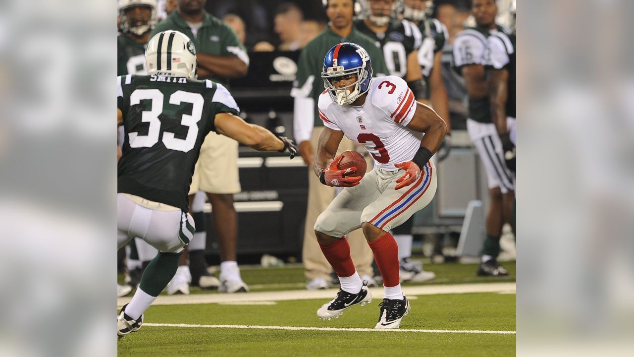 New York Giants release WR Victor Cruz, RB Rashad Jennings 