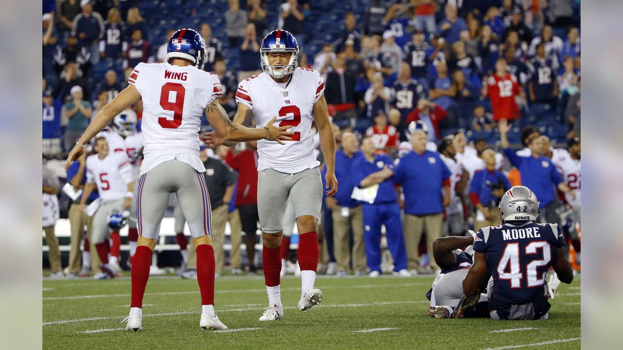 New York Giants linebacker Tomon Fox (49) runs one the field prior to an  NFL Football game in Arlington, Texas, Thursday, Nov. 24, 2022. (AP  Photo/Michael Ainsworth Stock Photo - Alamy