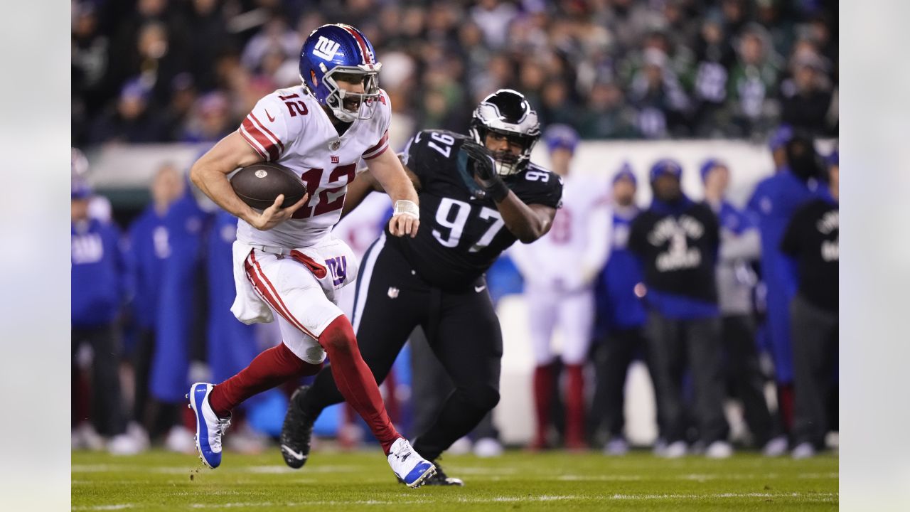 Photos from the Eagles' Week 18 win over the Giants