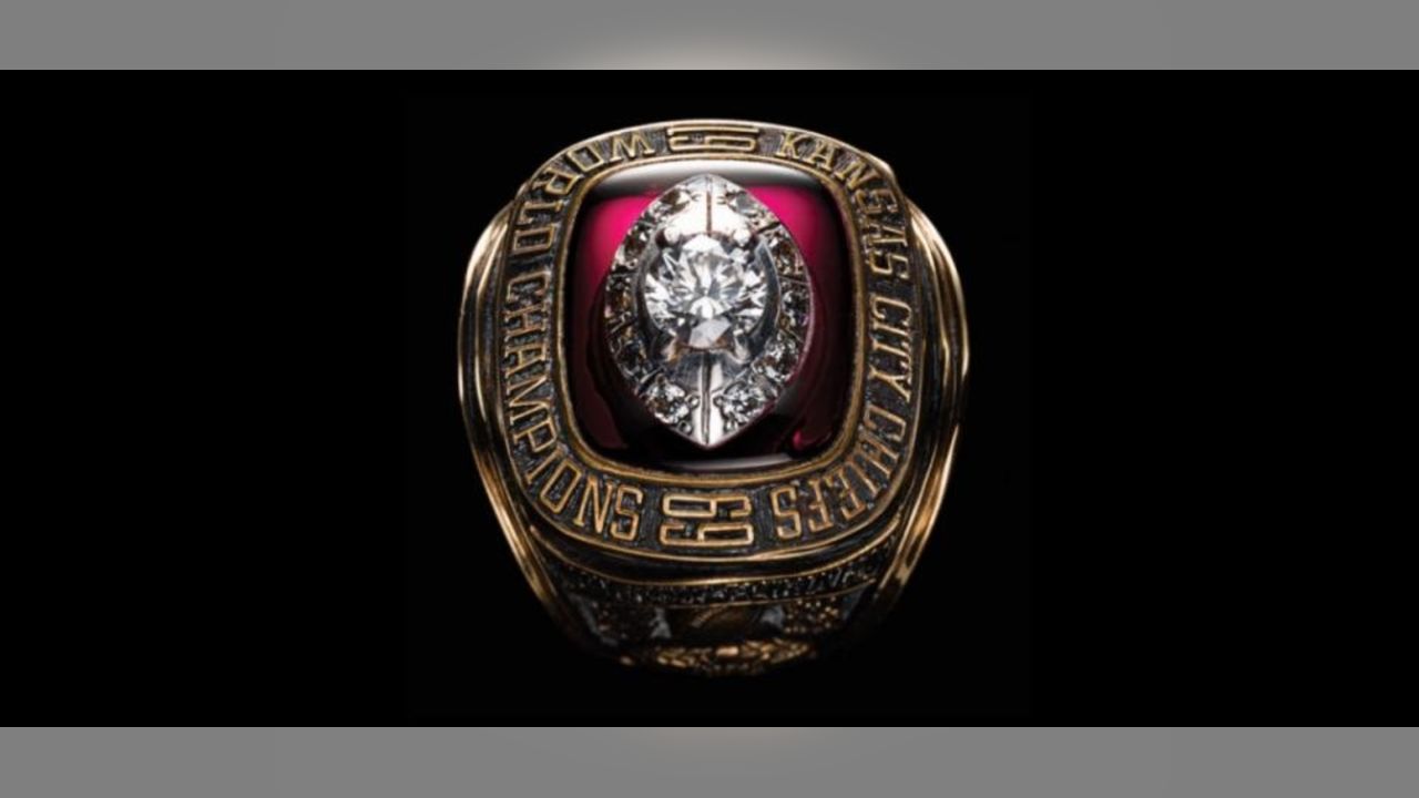 The story behind Osi's Super Bowl rings