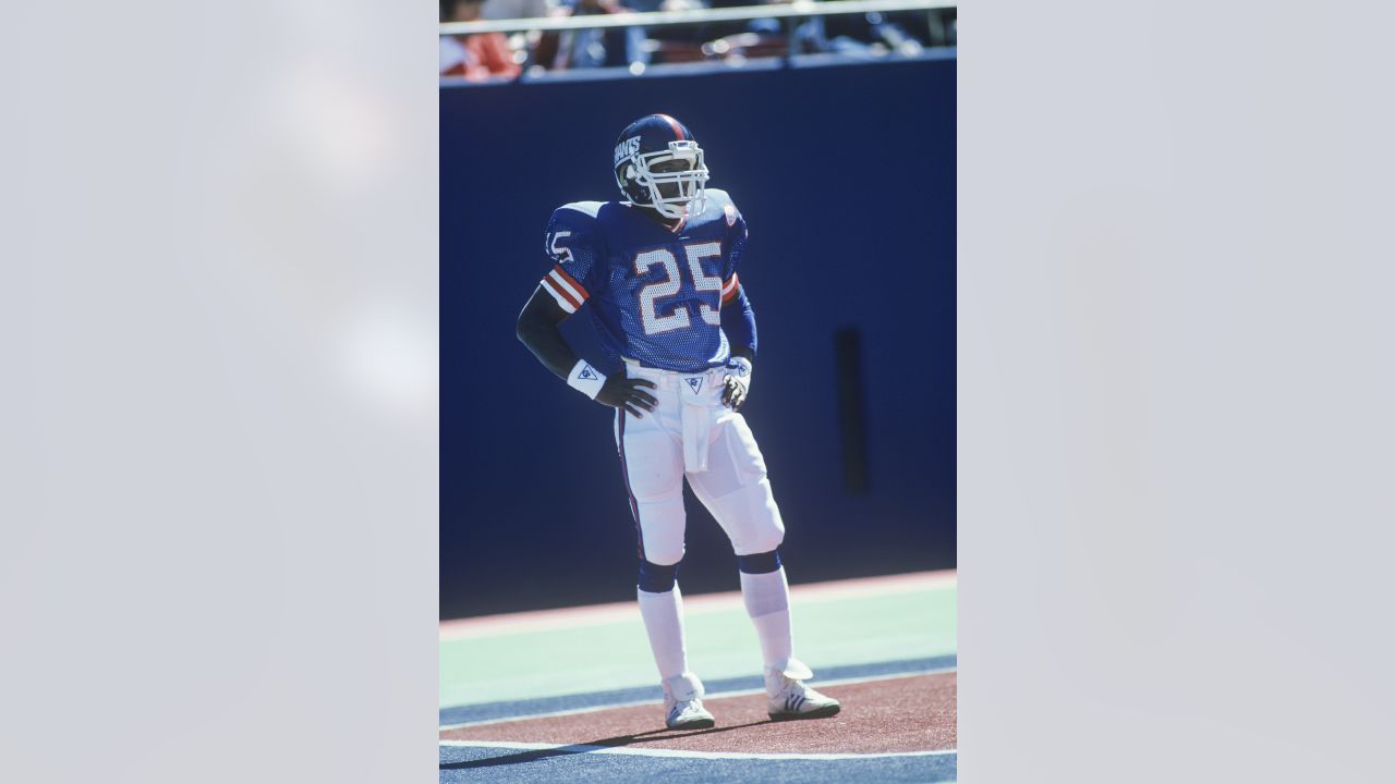 Giants bringing back 1980s-90s uniforms this season 😤 #shorts 