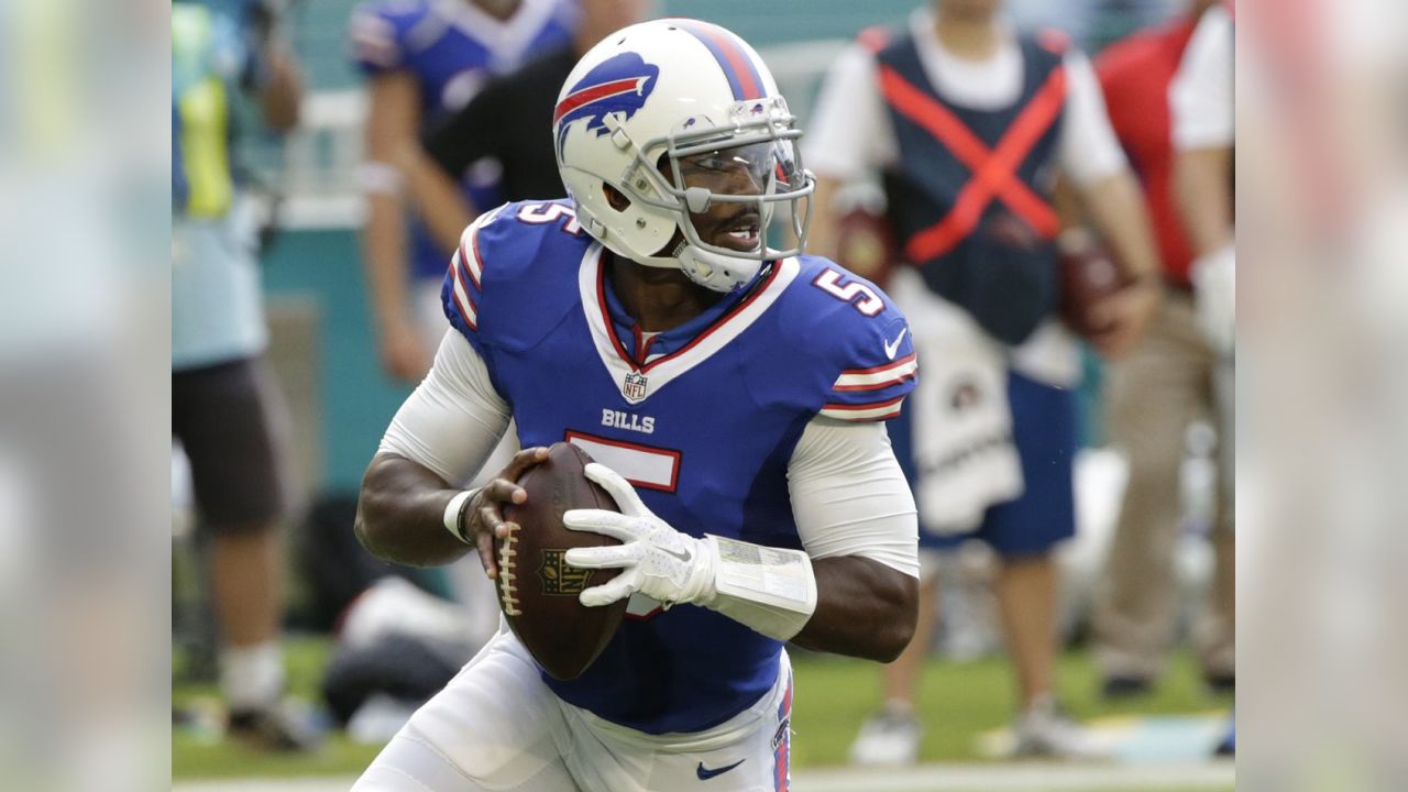 Buffalo Bills QB Tyrod Taylor, center Eric Wood added to Pro Bowl