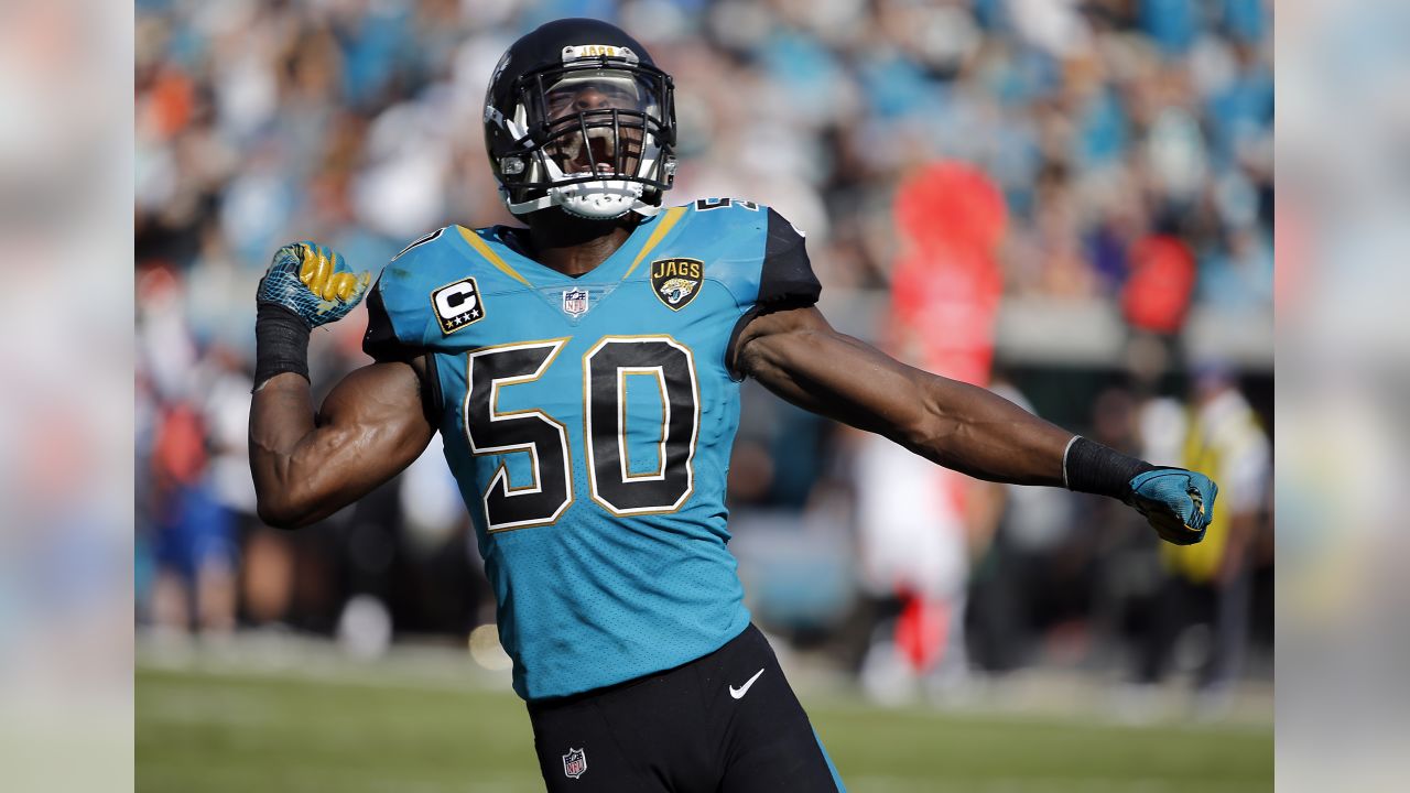 Jacksonville Jaguars LB Telvin Smith is stepping away from football