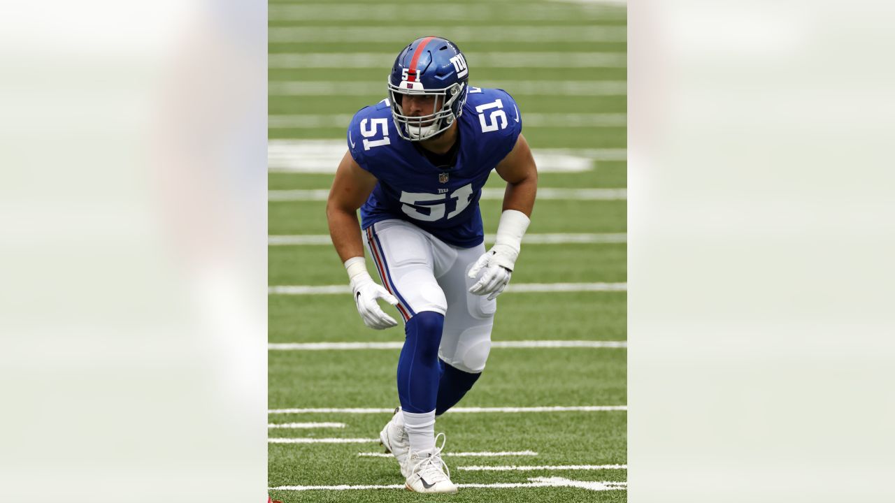 FOXBOROUGH, MA - AUGUST 11: New York Giants long snapper Casey Kreiter (58)  snaps the ball in