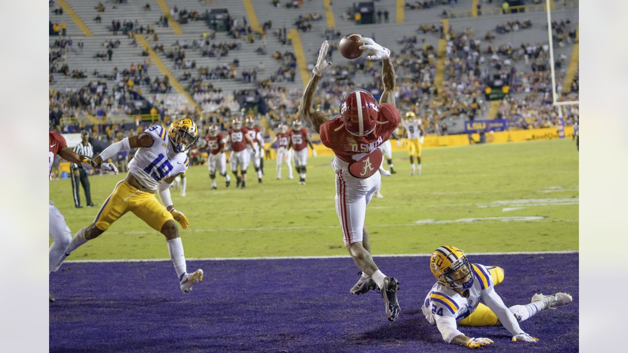 DEVONTA SMITH ALABAMA CRIMSON TIDE FOOTBALL 8X10 SPORTS PHOTO (UU)