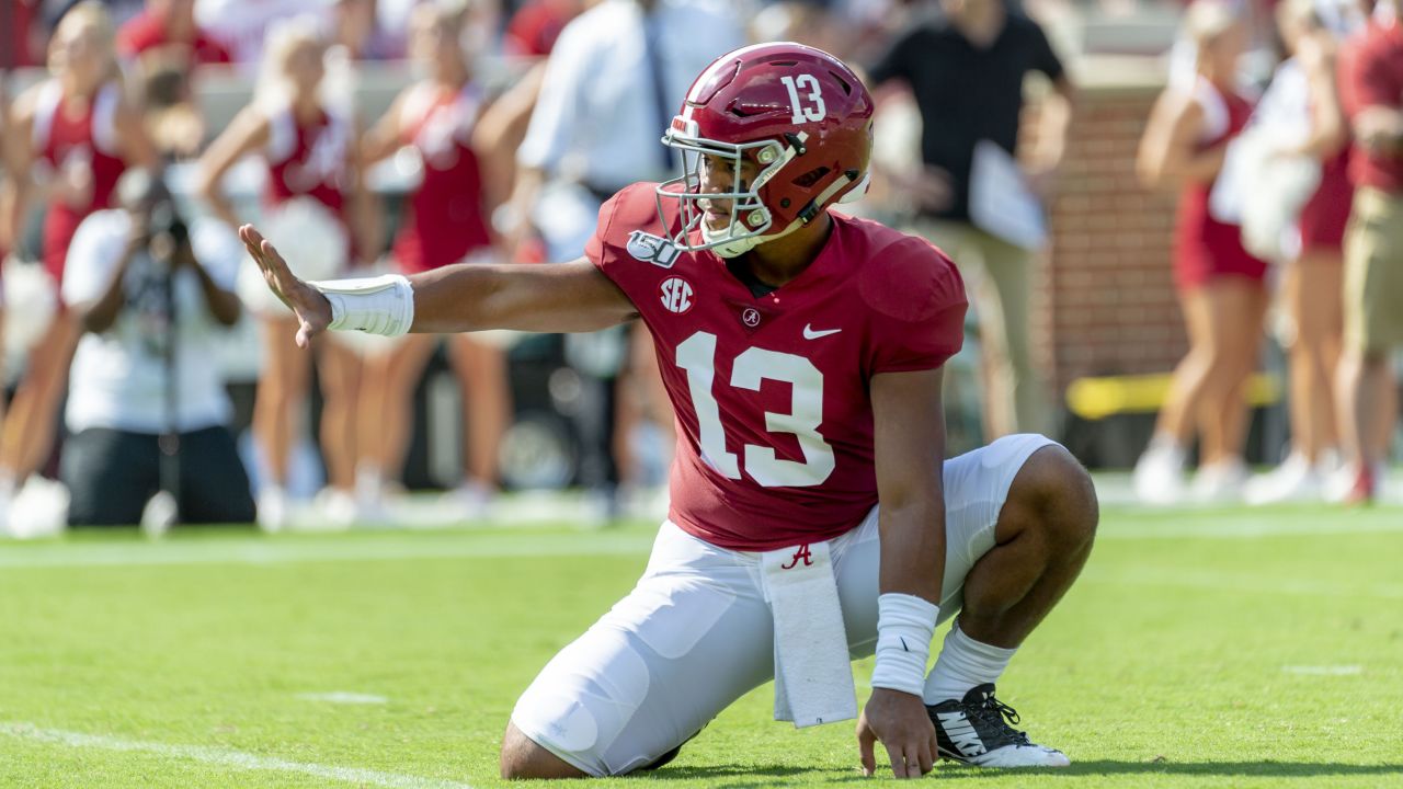 Alabama Crimson Tide Tua Tagovailoa Draft Profile: Tua Tagovailoa has  potential to be 'one of the NFL's most efficient passers'