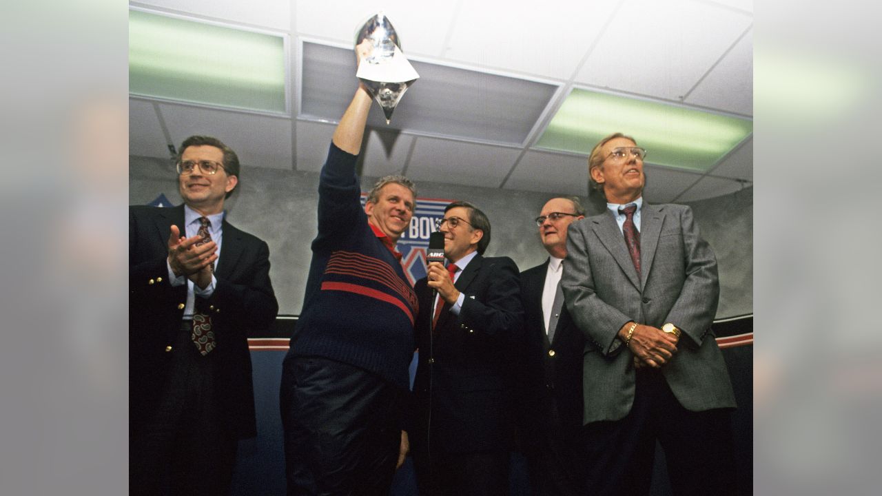 NY Giants: Iconic GM George Young elected to Pro Football Hall of Fame