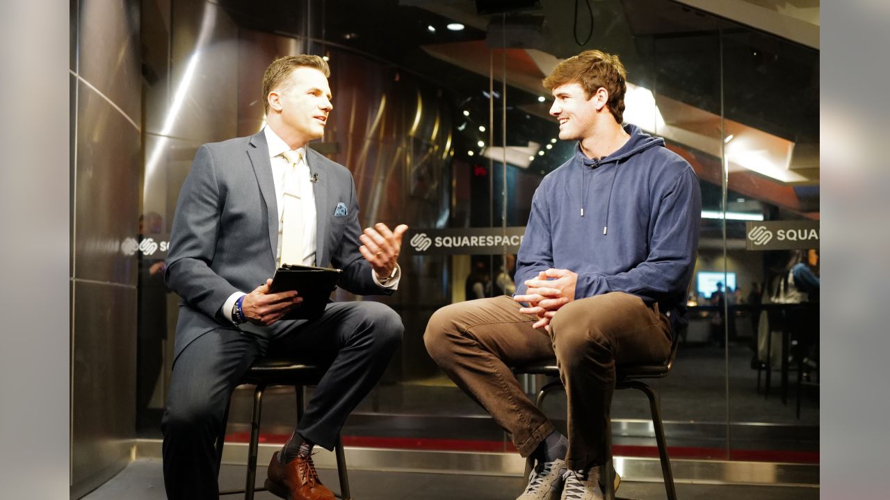 Photos: Daniel Jones and Sterling Shepard take in Knicks game