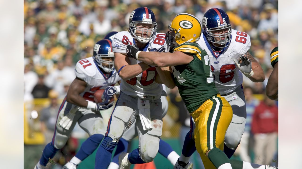 \ud83d\udcf8 Through the Years: Giants vs. Packers