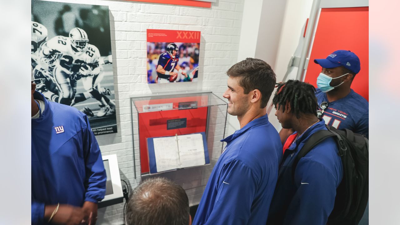 \ud83d\udcf8 Giants visit Pro Football Hall of Fame