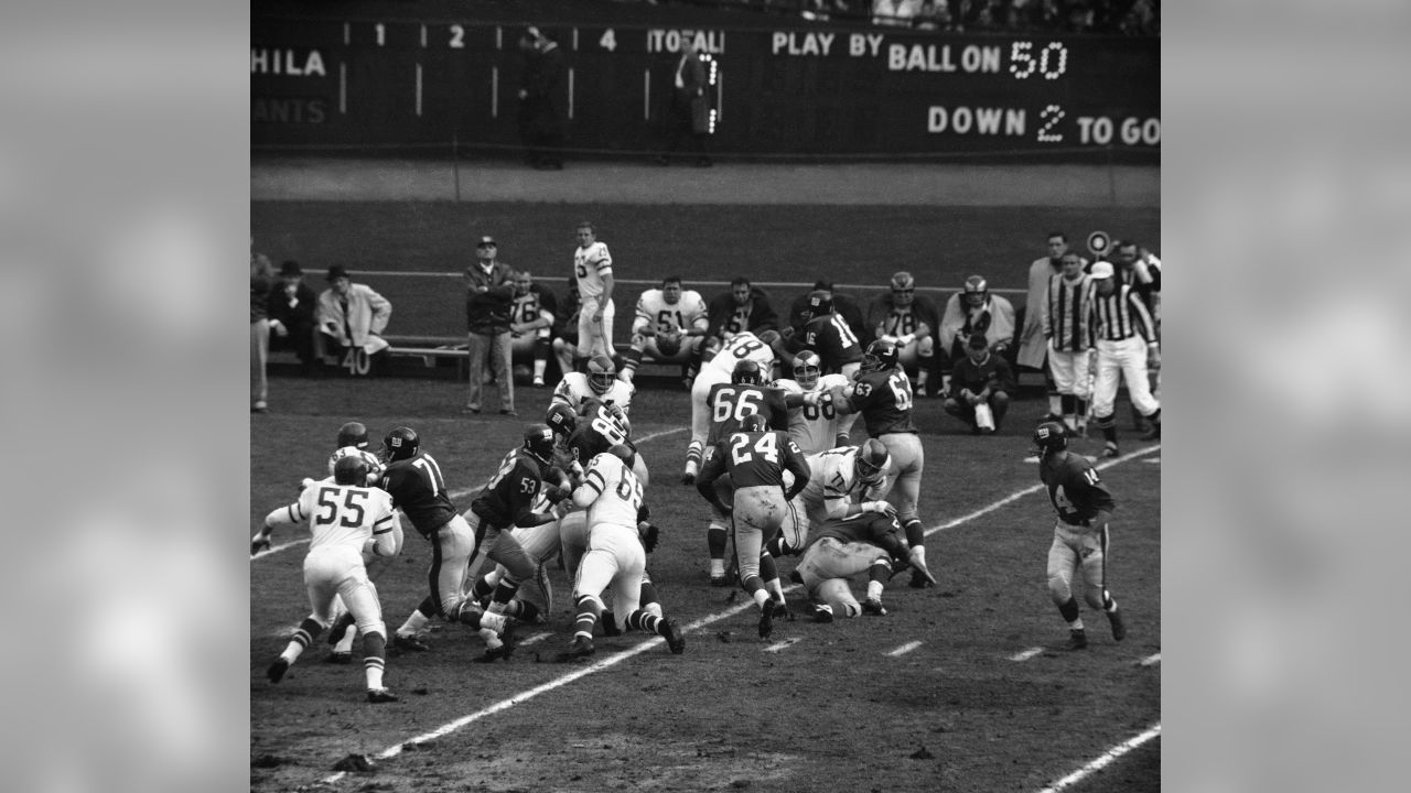 1963 Vintage New York Giants Philadelphia Eagles Football 